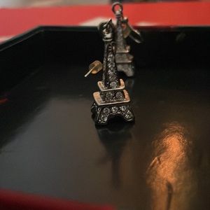Eiffel tower dangle earrings